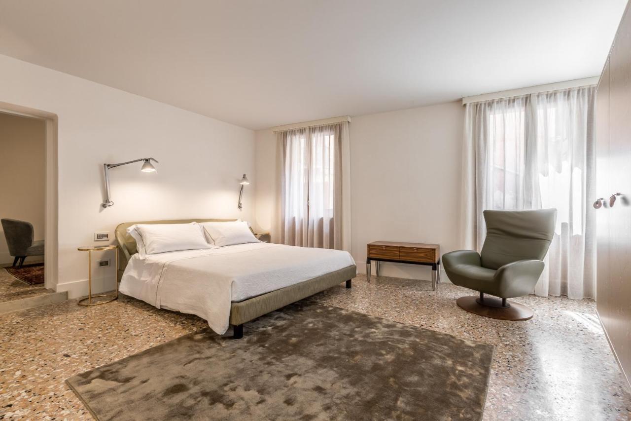 La Corte Dei Cuoridoro 2 Canal View Apartment Venice